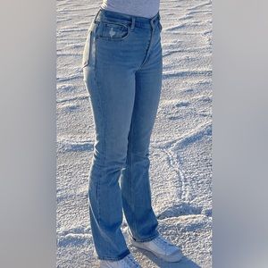 Abercrombie and Fitch 70s Vintage Flare Jean Long Size 28